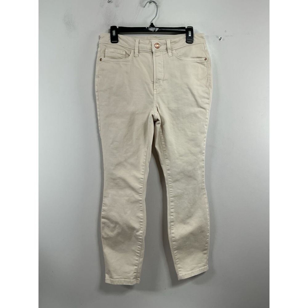 Womans Excellent Condition Lauren Conrad Skinny Ankle Ivory Color Jeans Size 8